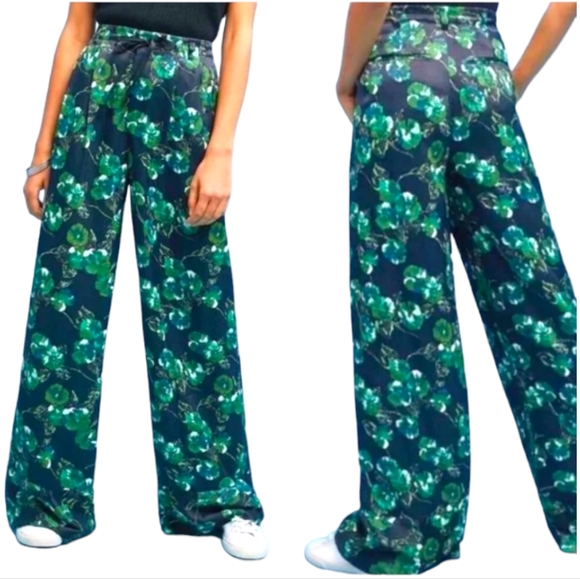 Anthropologie Pants - Elevenses Anthropologie Floral Viscosa Silky Wide-Leg Pant Pleated Size 12